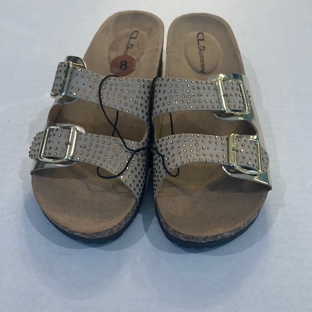 Women’s sandals Gold with rhinestones.  Size 8
